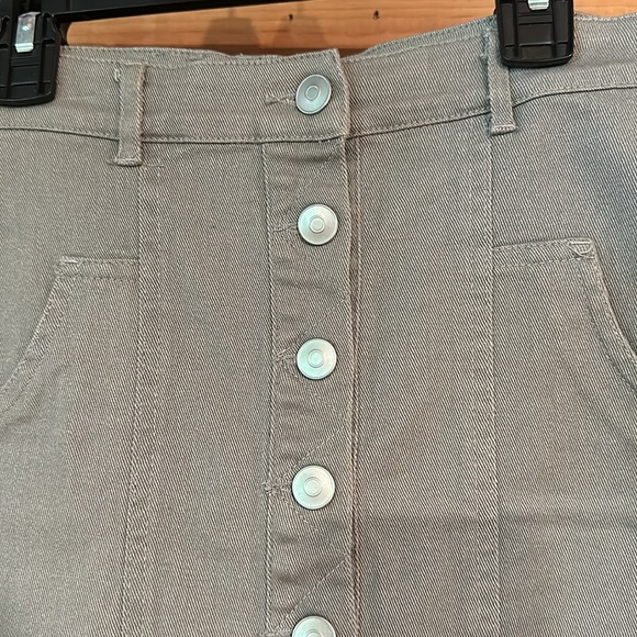 Altar’d State Skirt - Picture 2 of 4